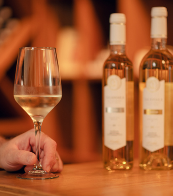 Takamaka Boutique Winery